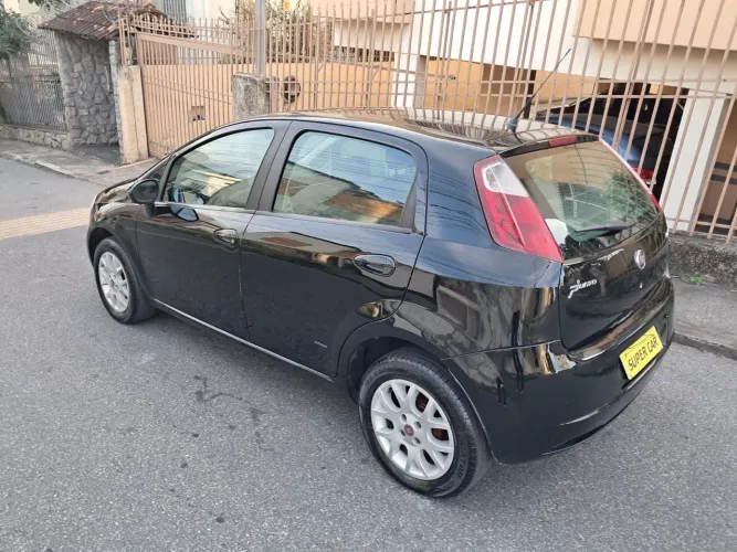 Fiat Punto ELX 1.4 Fire Flex 8V 5P 2010