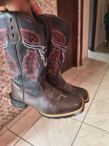 Bota texana n 39