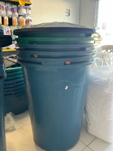 Balde 100 L Ultra Resistente