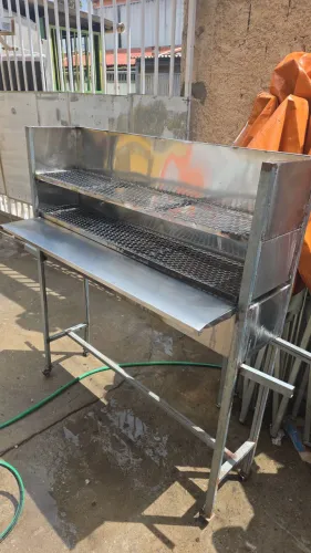 Churrasqueira Inox