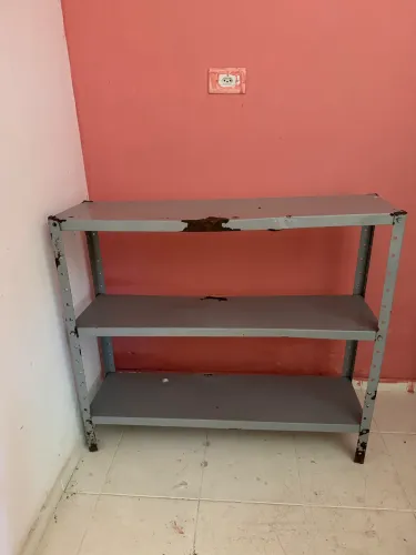 Estante de ferro 