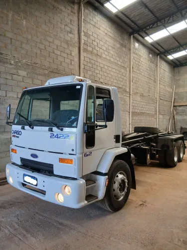Vendo Caminha Ford Cargo 2422e Ano 2008