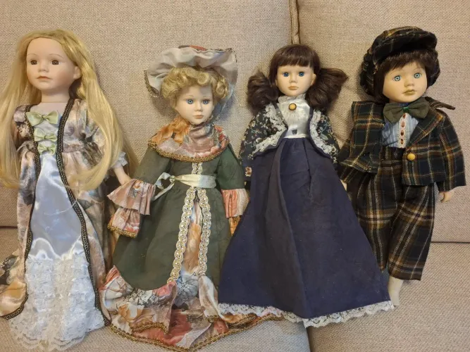 Lote de Bonecas de Porcelana Antigas Vintage 