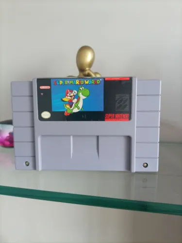 Super Mario World - Super Nintendo