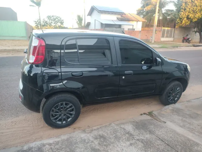 Fiat Uno Vivace Celeb. 1.0 EVO F.flex 8V 5P 2012
