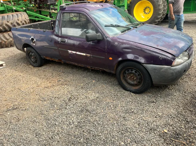 Ford Courier 1.3i/furgão 1998