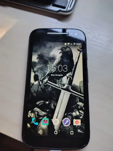 MOTO E2 - OTUS (XT1506) - acompanha caixa