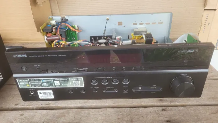 Sound receiver Rxv481 para aproveitar peças 