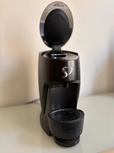 Cafeteira 3 Corações TRES G2 Touch 127V Seminova
