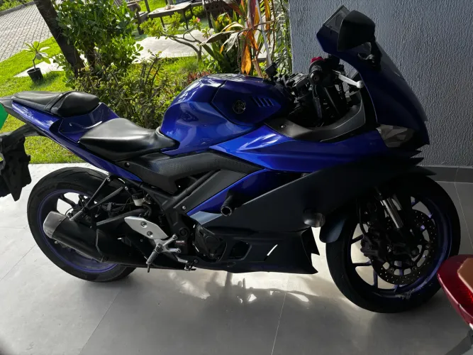 Yamaha R3 2023 ABS