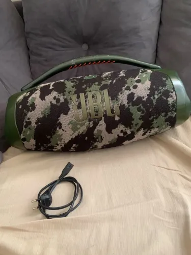Jbl boombox 3
