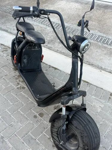 Scooter elétrica- 3.000 watts