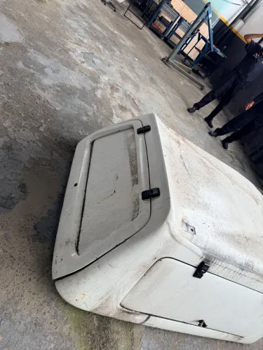 Capota de fibra