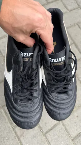 Chuteira Mizuno Morelia Classic 41 preta