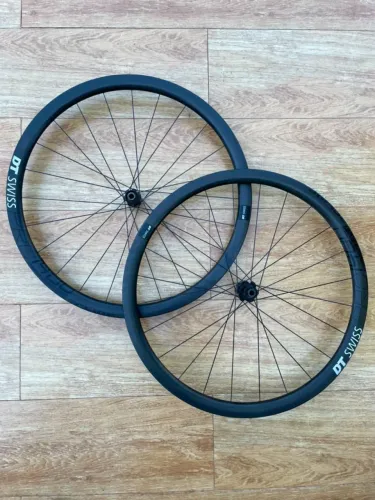 Rodas Road DT Swiss PRC 1400 Carbon Usada
