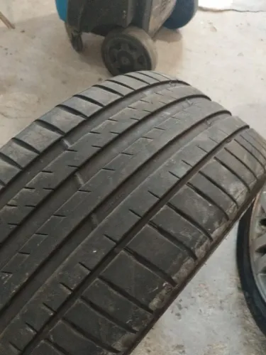 pneu 255 45 20 michelin