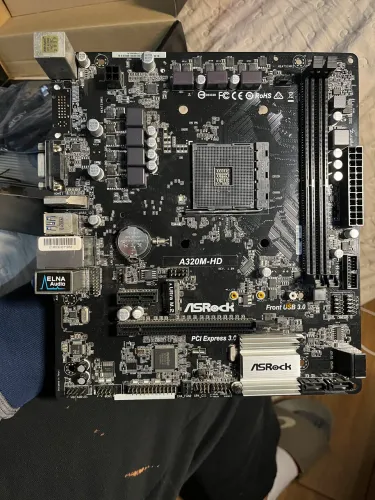 Placa Mãe A320M-HD ASRock Socket AM4 (Suporta Ryzen) - Perfeito Estado