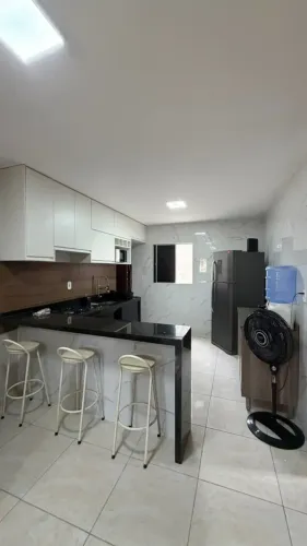 2/4 mobiliado em Jacarecica