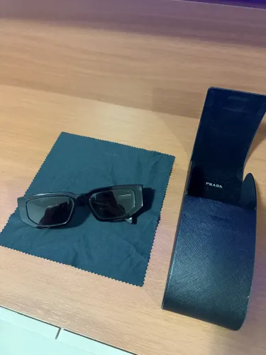 Óculos prada original