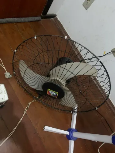 Ventilador 220 com defeito 