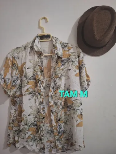Camisas masculinas tamanhos variados