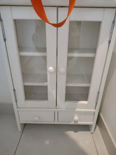 Cristaleira branco da Tok stok