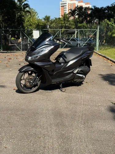 Honda PCX CBS 2016