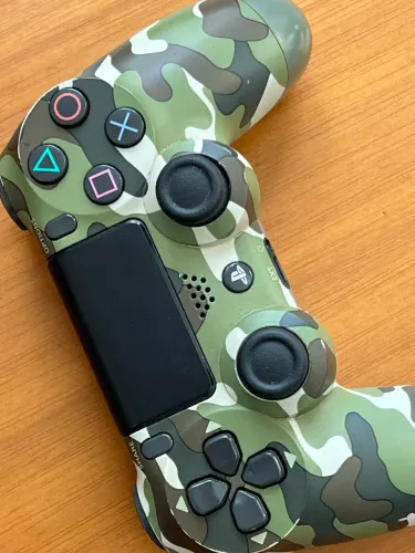 Controle ps4 original camuflado parc em até 12 vezes 