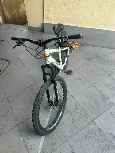 Bicicleta south aro 29