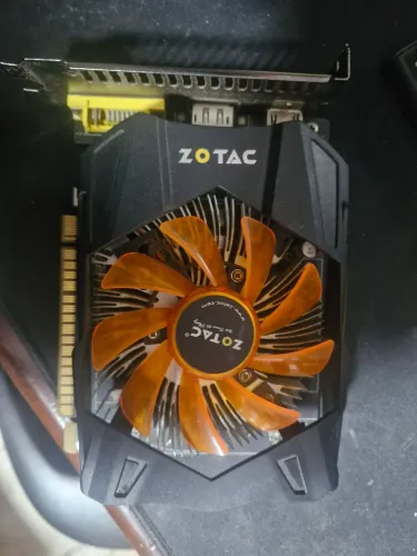 Placa de video GTX 750Ti - 2GB - 128bits (Leia o Anuncio)