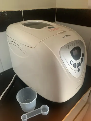 Panificadora Britânia nova
