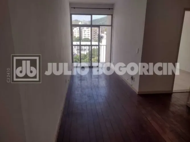Sala e quarto com vaga Tijuca