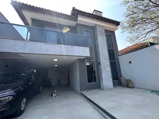 Casa para venda em Nossa Senhora do Ó com 3 quartos, sendo 3 suítes, 270m²