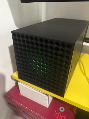 Xbox séries X em ótimo estado