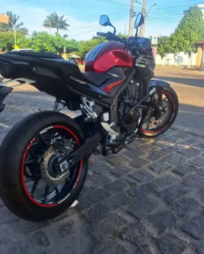 Honda CB 500F 2021 - Vermelha | Com Stunt Race e Pneus Supercorsa