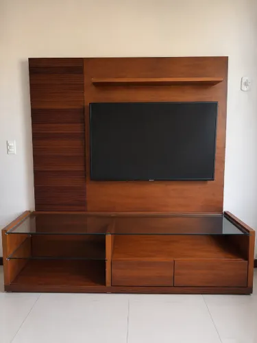 Painel com Rack - Madeira Nobre
