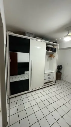 Guarda roupa de casal espelhado