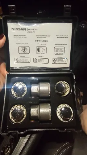 Kit Parafuso de Roda Anti Furto Nissan kicks - peça genuína