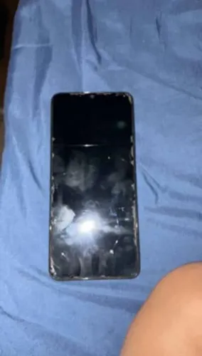 Vende-se celular realme note 50