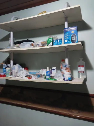Empregada doméstica para dormir no emprego. 