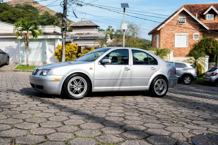 Volkswagen Bora 2.0/ 2.0 Flex 8V Mec. 2001