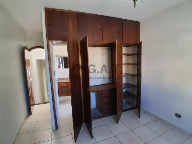 Casa para locação no Jardim Santa Rosalia, Sorocaba-SP: 3 quartos, 1 suíte, 2 salas, 2 ban