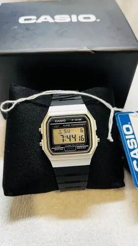 kit 2 relógios casio vintage a500wa-1 e f91w
