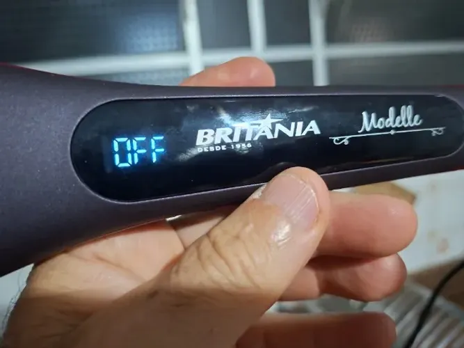 escova alisadora modelle 40 w Britania