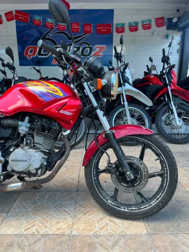 Strada, moto guerreira, em dia R$ 5.990
