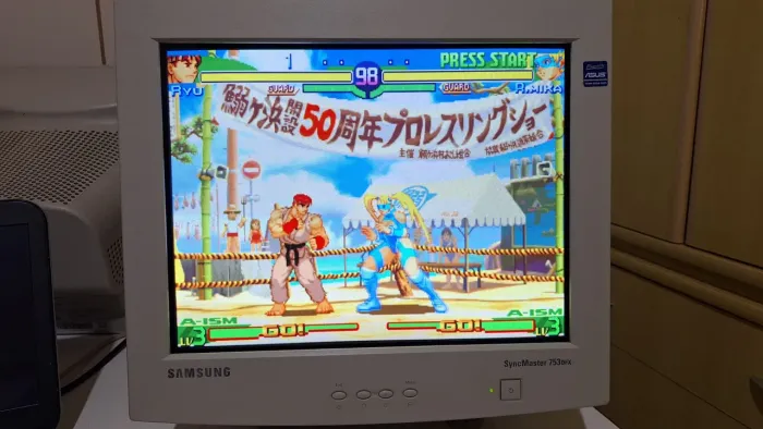 CRT Samsung 753DFX 17" - RETRO GAMING ? - Tela Plana