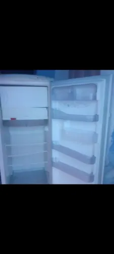 Geladeira super conservada barato!