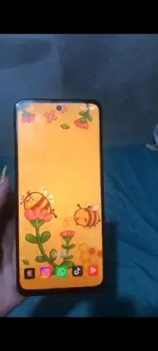 Celular realme c75 256g apenas um mês de uso em perfeito estado