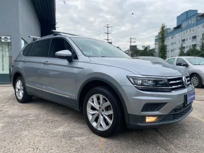 Volkswagen Tiguan Allspac Comf 250 TSI 1.4 Flex 2019
