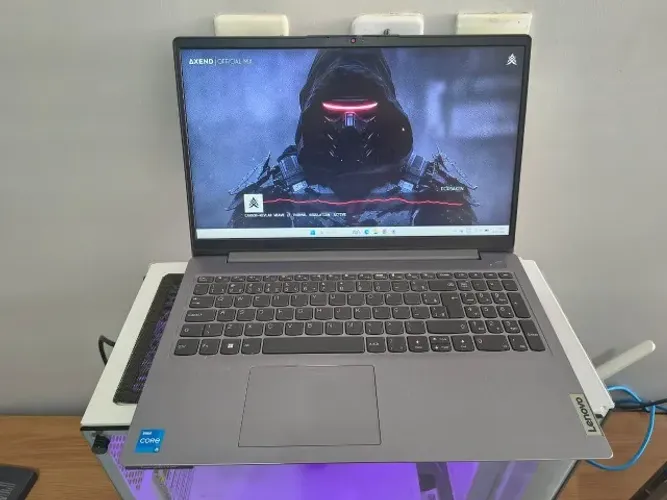 Notebook Lenovo IdeaPad 3 + i5, 512ssd e 16gb ddr4